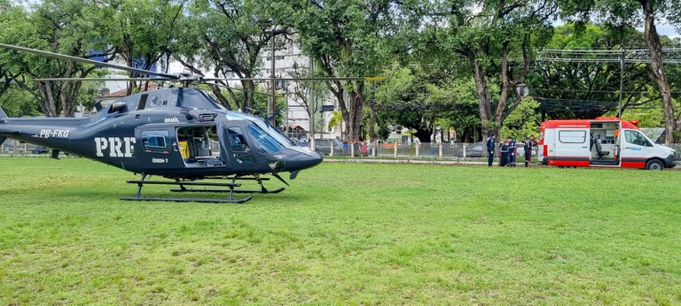 Homem teve traumatismo cranioencefálico, fratura no braço e queimaduras