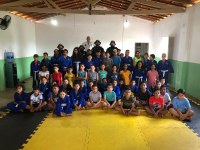 PRF participa de ação socioeducativa em Coronel José Dias-PI e fala sobre a importância das técnicas de defesa pessoal na profissão