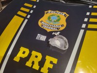 PRF prende caminhoneiro em Bom jesus por uso de substância psicoativa e porte de droga para consumo