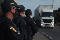 PRF divulga balanço da Operação Finados 2023 nas rodovias federais do Piauí