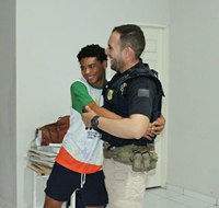 PRF participa de ação de conscientização sobre trânsito seguro em Campo Grande do Piauí (PI)