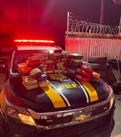 PRF apreende em Parnaíba (PI), 73 tabletes de "Skunk", em fundo falso de um veículo