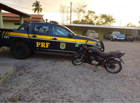 PRF recupera motocicleta roubada e prende homem por Receptação em Fronteiras (PI)