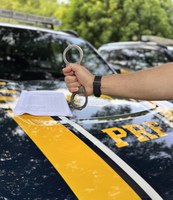 PRF cumpre mandado de prisão durante fiscalização em Bom Jesus