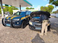 PRF recupera veículo roubado com sinais adulterados em Teresina (PI)
