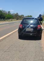 PRF recupera veículo com registro de apropriação indébita em Parnaíba