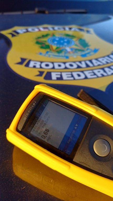 Motociclista é preso por embriaguez ao volante na BR-343 em Teresina