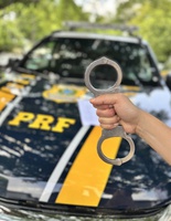 PRF cumpre mandado de prisão por estelionato durante fiscalização em Picos (PI)