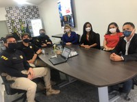 Maus Tratos a Animais: PRF recebe a visita de membros da Comissão de Proteção e Defesa dos Animais - OAB/PI