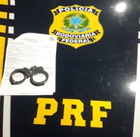 Foragido da Justiça pelo não pagamento de pensão alimentícia é preso pela PRF em Piripiri