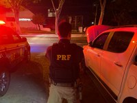 Em Teresina/PI: Na posse de veículo roubado, homem é preso pela PRF na BR 343