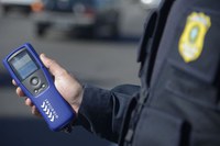 Em Luís Correia/PI: Após se envolver em acidente com vítima fatal, condutor é preso pela PRF na BR 343 após ser detectado o índice de embriaguez 25 vezes maior que o permitido