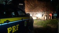 PRF apreende cerca de 16,34 m³de madeira sendo transportada ilegalmente em Piripiri
