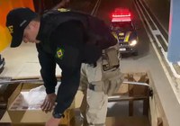 PRF apreende na BR 316 em Elesbão Veloso carga de cigarros contrabandeados avaliada em quase R$ 1,9 Milhão