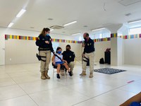 SNT: PRF realiza ação educativa para crianças em escola de Parnaíba
