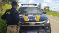 Em Jerumenha, PRF autua caminhoneiro por porte de droga na BR 135
