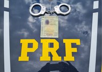 PRF prende homem com CNH falsa em Fronteiras