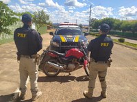 PRF recupera em Eliseu Martins motocicleta roubada em Floriano