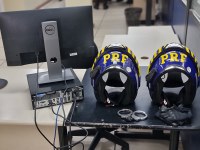 PRF prende homem no RJ com mandado de prisão em aberto