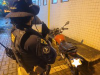 PRF recupera veículo roubado na Washington Luís