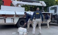 PRF apreende mais de duas toneladas de maconha na Rodovia Presidente Dutra