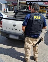 PRF recupera veículo com registro de roubo na Pavuna