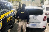 PRF recupera carro furtado na Região Metropolitana do Rio