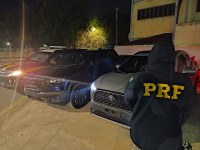 PRF intercepta dois veículos clonados em Barra Mansa