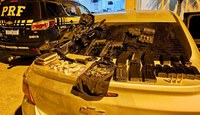 Armas, carregadores, munições e drogas são apreendidas pela PRF em Casimiro de Abreu/RJ