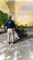 PRF apreende motocicleta adulterada que circulava sem placa na Baixada Fluminense