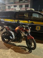 Motocicleta adulterada é apreendida na Rodovia Presidente Dutra