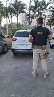Em São Gonçalo/RJ, PRF recupera automóvel roubado há seis meses