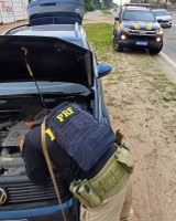 Carro roubado é recuperado na Rodovia Washington Luiz