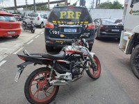 Homem é conduzido após trafegar com motocicleta adulterada em Duque de Caxias