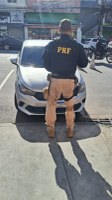 No Rio, PRF recupera carro clonado
