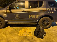 Passageira de ônibus interestadual é presa com aproximadamente 25 quilos de maconha na BR-101