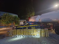 PRF apreende meia tonelada de drogas na Serra das Araras no Rio de Janeiro