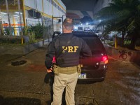 PRF recupera automóvel clonado na Pavuna