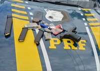 PRF prende foragido da justiça e apreende arma de fogo no RJ