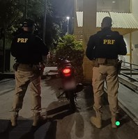 PRF recupera motocicleta com registro de furto em Jardim América