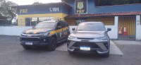 PRF recupera automóvel roubado em Mangaratiba