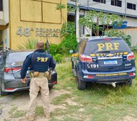 PRF recupera veículo em Seropédica