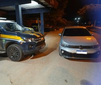 Em Campos dos Goytacazes, veículo é recuperado pela PRF