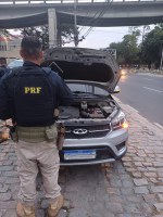PRF recupera carro adulterado em Niterói