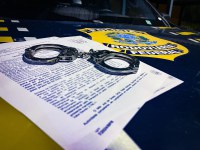 PRF prende homem com mandado de prisão em aberto na Região Norte Fluminense