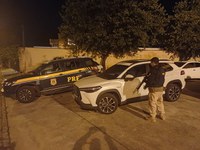 Em Casimiro de Abreu, PRF recupera carro "clonado"