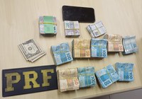 Mais de R$ 100 mil são apreendidos na Rodovia Presidente Dutra