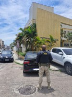 Veículo clonado é recuperado na Rodovia Presidente Dutra