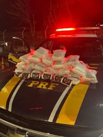 PRF prende casal por tráfico de drogas na Dutra