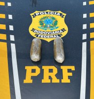 PRF prende passageiro com haxixe em ônibus interestadual